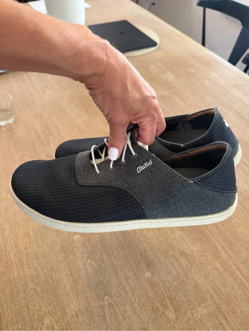 OluKai Men’s 10 Navy Perforated Slip-On Lace Sneakers Comfort Shoes